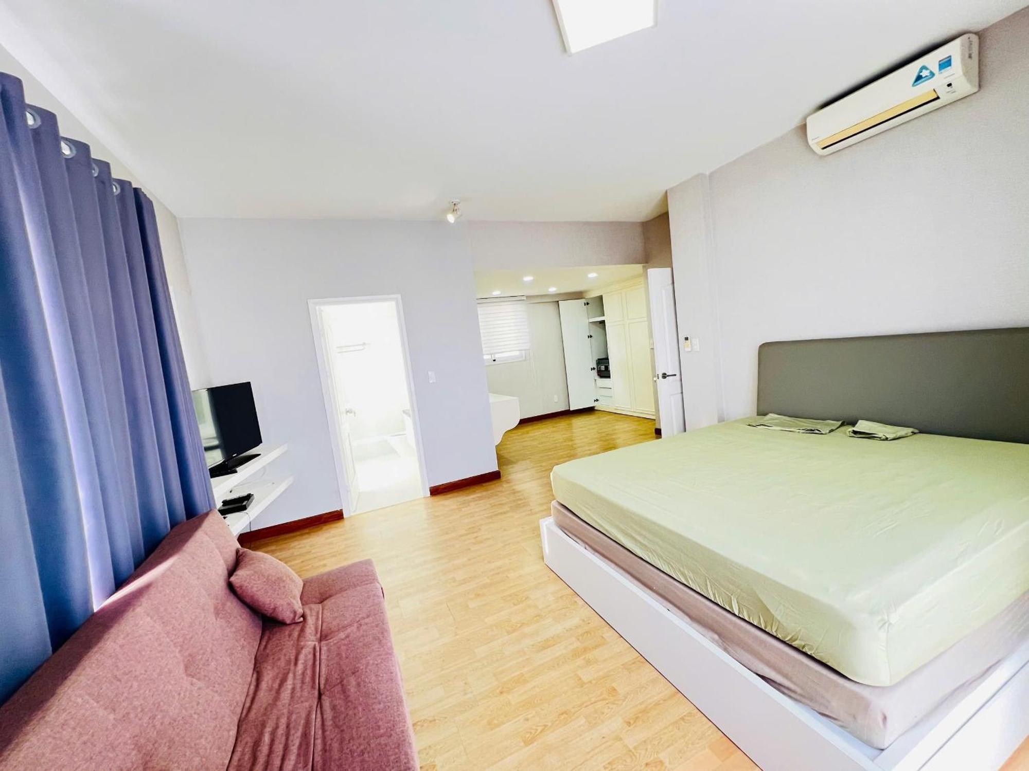 3 Large Bedrooms 135m2 Phu My Hung-midtown Quan 7 TP. Hồ Chí Minh